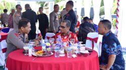 Toleransi Beragama, Danpasmar 3 Laksanakan Safari Natal dan Open House