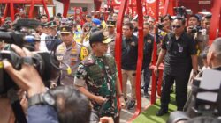 Panglima TNI Tinjau Arus Mudik Natal 2024 dan Tahun Baru 2025 di Tol Jakarta-Cikampek