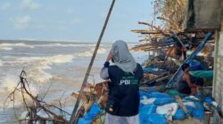 Abrasi Pantai Ancam Perekonomian Warga Desa Tambakboyo