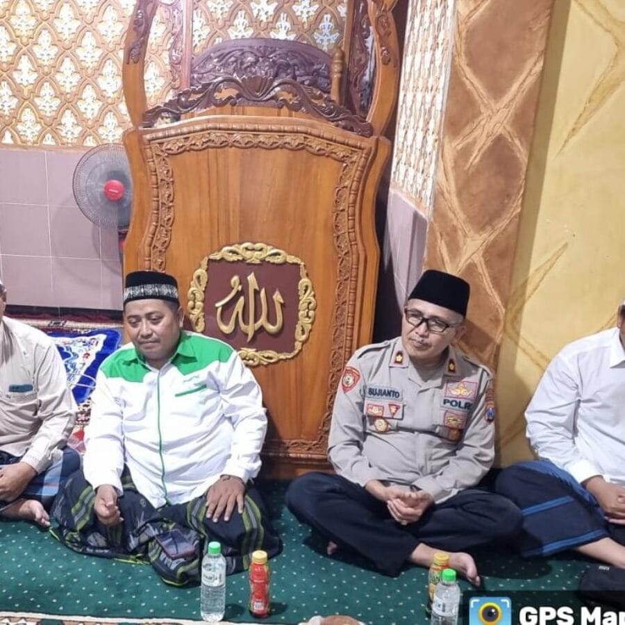 Safari Ramadan Kapolsek Kraksaan, Tingkatkan Kamtibmas dan Silaturahmi