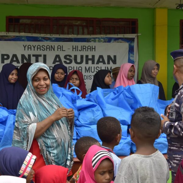 Koarmada III, Berbagi Berkah Ramadhan: Santuni Anak Yatim di Panti Asuhan