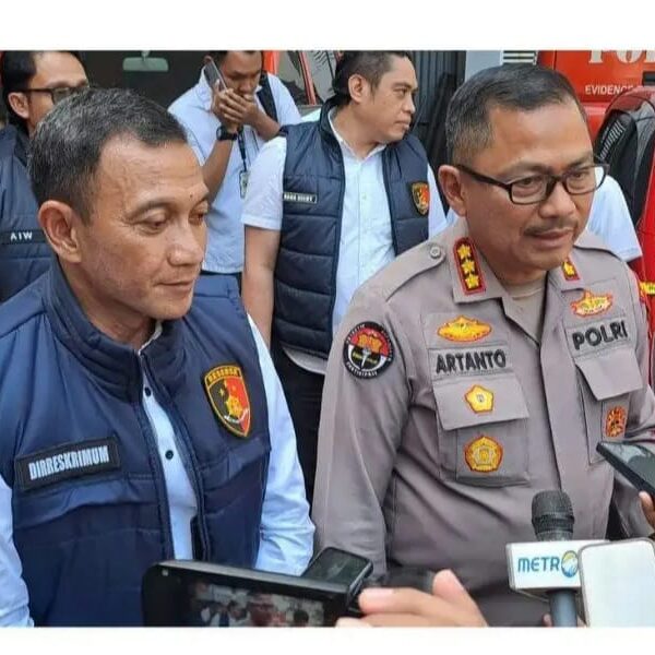 OKNUM BINTARA NGRANGKAP PERAMPOK MENJADI AJANG DWI FUNGSI CARI DUIT INSTANT