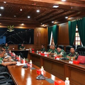 Gubernur Akmil Terima Kunjungan Tim Pokja Dokumen Strategis Bidang Siber Sahli Kasad Gubernur Akmil Terima Kunjungan Tim Pokja Dokumen Strategis Bidang Siber Sahli Kasad