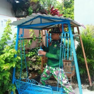Gotong Royong TNI Tabalong dan Warga, Panti dan Taman Dicat Meriah