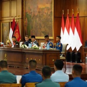 Presiden RI dan Presiden Prancis Kunjungi Akademi Militer di Magelang Presiden RI dan Presiden Prancis Kunjungi Akademi Militer di Magelang