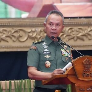 Panglima TNI : Perkuat SDM dan Operasi Gabungan, POM Harus Siap Hadapi Tantangan Panglima TNI : Perkuat SDM dan Operasi Gabungan, POM Harus Siap Hadapi Tantangan