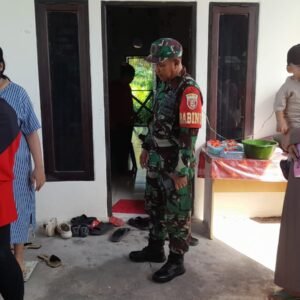 Babinsa Aktif Dukung Kegiatan Posyandu di Wilayah Binaan Babinsa Aktif Dukung Kegiatan Posyandu di Wilayah Binaan