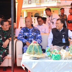 Kadispotdirga Lanud Sultan Hasanuddin Hadiri Panen Raya Kodam XIV/Hasanuddin Dalam Mendukung Ketahanan Pangan Nasional Kadispotdirga Lanud Sultan Hasanuddin Hadiri Panen Raya Kodam XIV/Hasanuddin Dalam Mendukung Ketahanan Pangan Nasional
