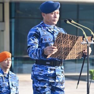 Danlanud Sultan Hasanuddin Pimpin Upacara 17-an, Bacakan Sambutan Kasau Danlanud Sultan Hasanuddin Pimpin Upacara 17-an, Bacakan Sambutan Kasau