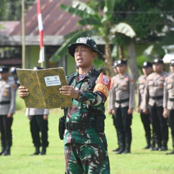 TMMD ke-124 HST Ditutup, TNI dan Warga Bangun Desa Pengambau Hilir