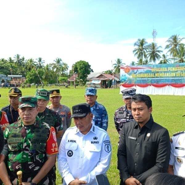 Danrem 101/Antasari Apresiasi Sinergi Sukses TMMD ke-124 HST