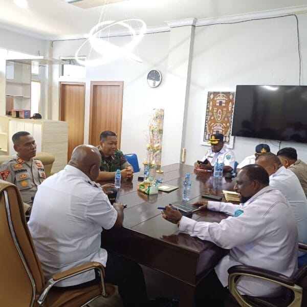 Kabag OPS Polres Maybrat Hadiri Rapat Teknis: Matangkan Persiapan Jelang Upacara HUT RI ke-80