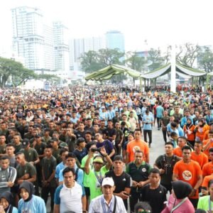 Bukit Barisan Fun Run 5K Sukses Guncang Medan, 10 Ribu Peserta Meriahkan Lapangan Merdeka Medan Bukit Barisan Fun Run 5K Sukses Guncang Medan, 10 Ribu Peserta Meriahkan Lapangan Merdeka Medan
