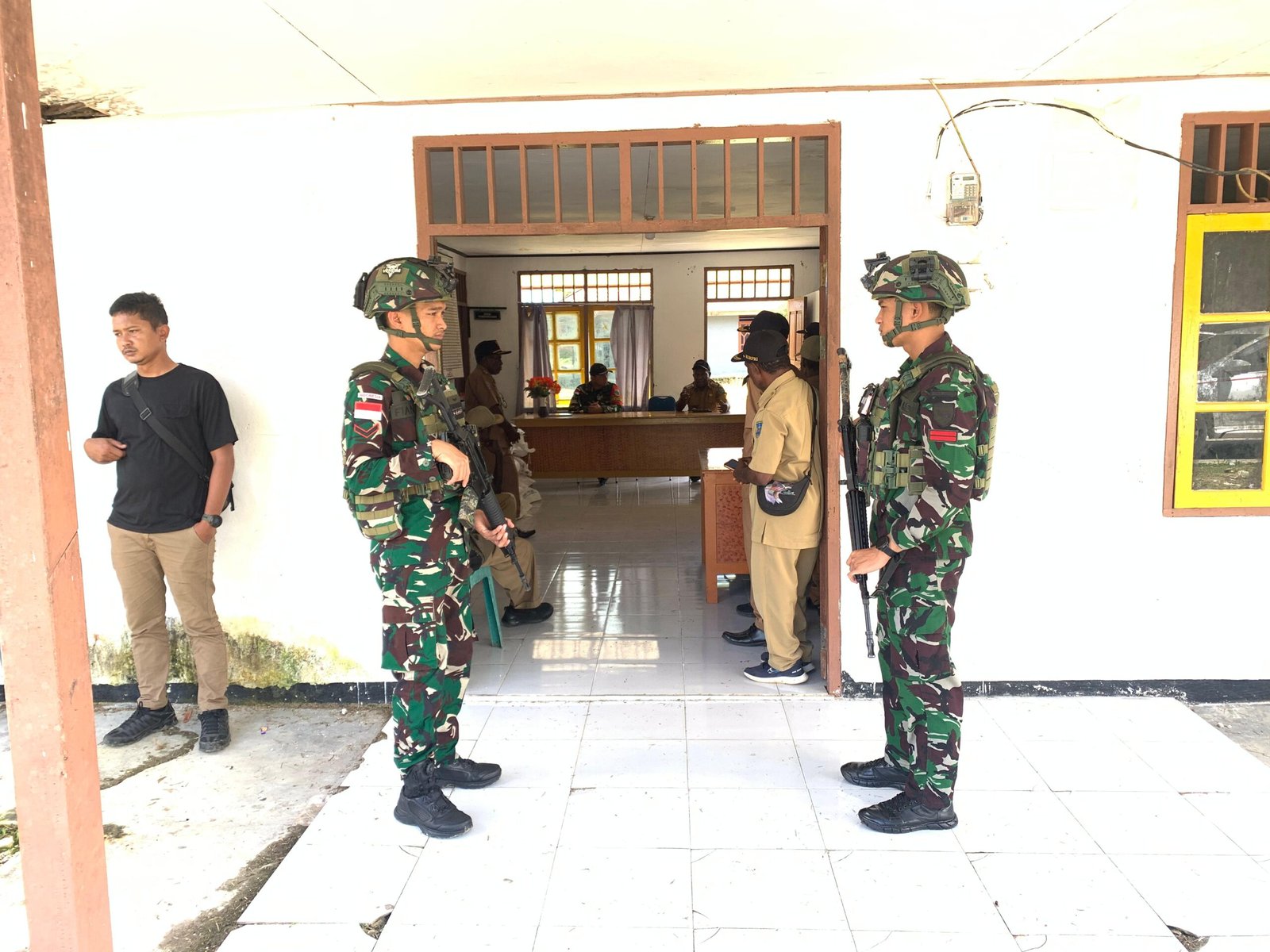 Dansatgas Yonif 763/SBA Hadiri Rapat Perencanaan dan Penerapan Dapur Sehat di Tengah Masyarakat Perbatasan