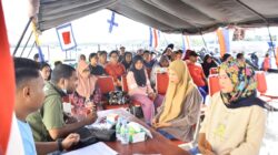 Satgas Trisila-25 TNI AL Bersama Pemda Morotai Gelar Bakti Kesehatan Gratis Di Atas KRI Teluk Wondama-527