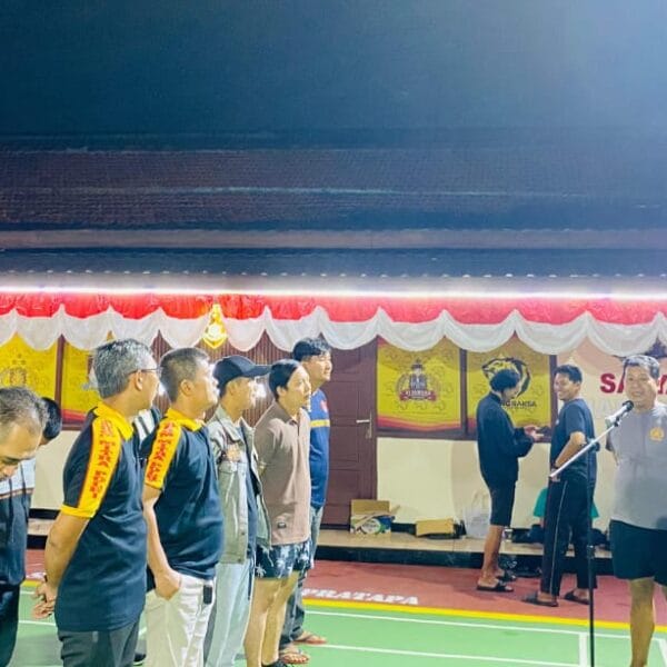 Polsek Cikupa Meriahkan Hari Bhayangkara ke-79 dengan Turnamen Bulu Tangkis