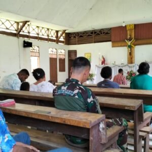 Pelangi Toleransi di Tanah Papua: Satgas dan Jemaat Bersatu Hati Pelangi Toleransi di Tanah Papua: Satgas dan Jemaat Bersatu Hati