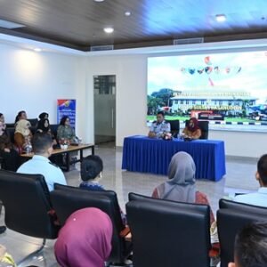 Danlanud HND: Pernikahan Tidak Hanya Menyatukan Dua Insan, Tetapi Menyatukan Dua Keluarga Besar Danlanud HND: Pernikahan Tidak Hanya Menyatukan Dua Insan, Tetapi Menyatukan Dua Keluarga Besar