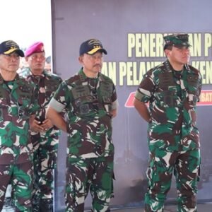 Kebanggaan Bangsa: Panglima TNI Apresiasi Prajurit TNI AL Gagalkan Penyelundupan 2 Ton Narkoba Kebanggaan Bangsa: Panglima TNI Apresiasi Prajurit TNI AL Gagalkan Penyelundupan 2 Ton Narkoba