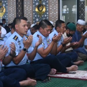 Lanud Sultan Hasanuddin Gelar Doa Bersama Untuk Kelancaran dan Kesuksesan Latihan Sikatan Daya Tahun 2025 Lanud Sultan Hasanuddin Gelar Doa Bersama Untuk Kelancaran dan Kesuksesan Latihan Sikatan Daya Tahun 2025