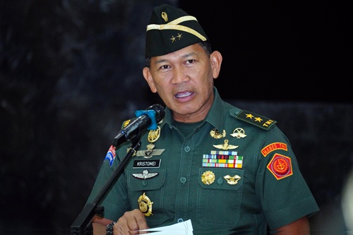 TNI Dukung Kejagung Dalami Peran Marcella Santoso terkait Konten Negatif terhadap UU TNI