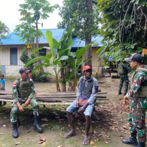 Satgas dan Rakyat Menyatu: Anjangsana Bawa Damai di Batas Negeri Satgas dan Rakyat Menyatu: Anjangsana Bawa Damai di Batas Negeri