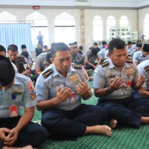 Lanud Sultan Hasanuddin Gelar Peringatan Tahun Baru Islam 1447 H/2025 M Lanud Sultan Hasanuddin Gelar Peringatan Tahun Baru Islam 1447 H/2025 M