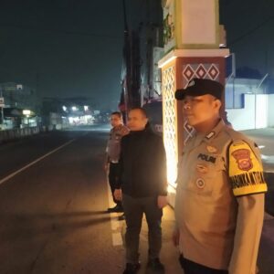 Polsek Cikupa Aktifkan Operasi Cipkon, Ipda Andhika Pimpin Pengamanan Polsek Cikupa Aktifkan Operasi Cipkon, Ipda Andhika Pimpin Pengamanan
