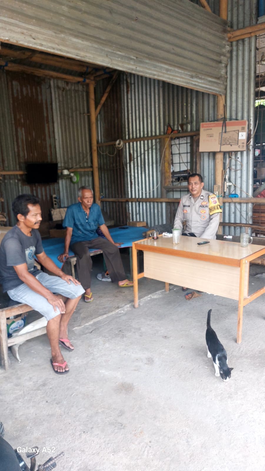 Bhabinkamtibmas Desa Sukadamai Laksanakan Program Polisi Peduli Pengangguran di Kampung. Gebang