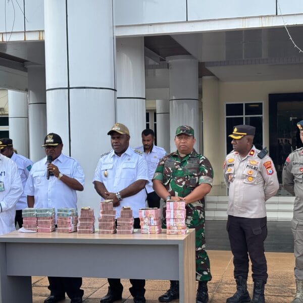 Kapolres Maybrat hadiri launching pembagian Dana Desa/Dana Kampung Tahap I Tahun Anggaran 2025