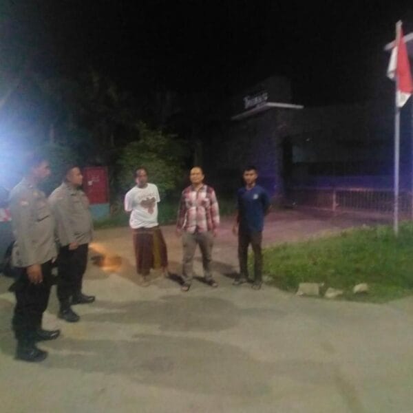 Kabupaten Tangerang – Patroli Malam Ops Cipkon, Polsek Cikupa Sasar Kawasan Rawan Guna Ciptakan Kamtibmas Kondusif