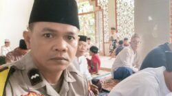 Jalin Silaturahmi, Bhabinkamtibmas Desa Pasir Jaya Laksanakan Jumat Keliling di Masjid Nurul Falah