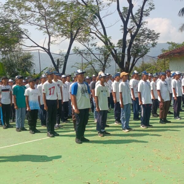 TNI Jadi Bagian dari MPLS: Membentuk Karakter Siswa Baru di Kecamatan Tirtomoyo