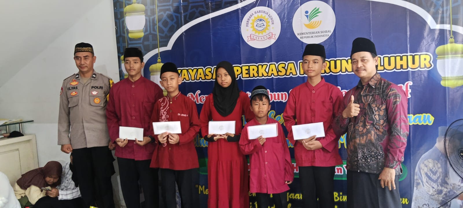 Babinkamtibmas Kelurahan Sukamulya Hadiri Maulid dan Santunan Yatim di Yayasan Perkasa Karunia Luhur Babinkamtibmas Kelurahan Sukamulya Hadiri Maulid dan Santunan Yatim di Yayasan Perkasa Karunia Luhur