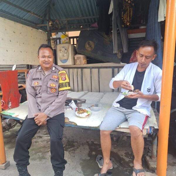 Bripka S. Hamdi Sambang Warga di Cikupa, Ajak Waspada dan Jaga Keamanan