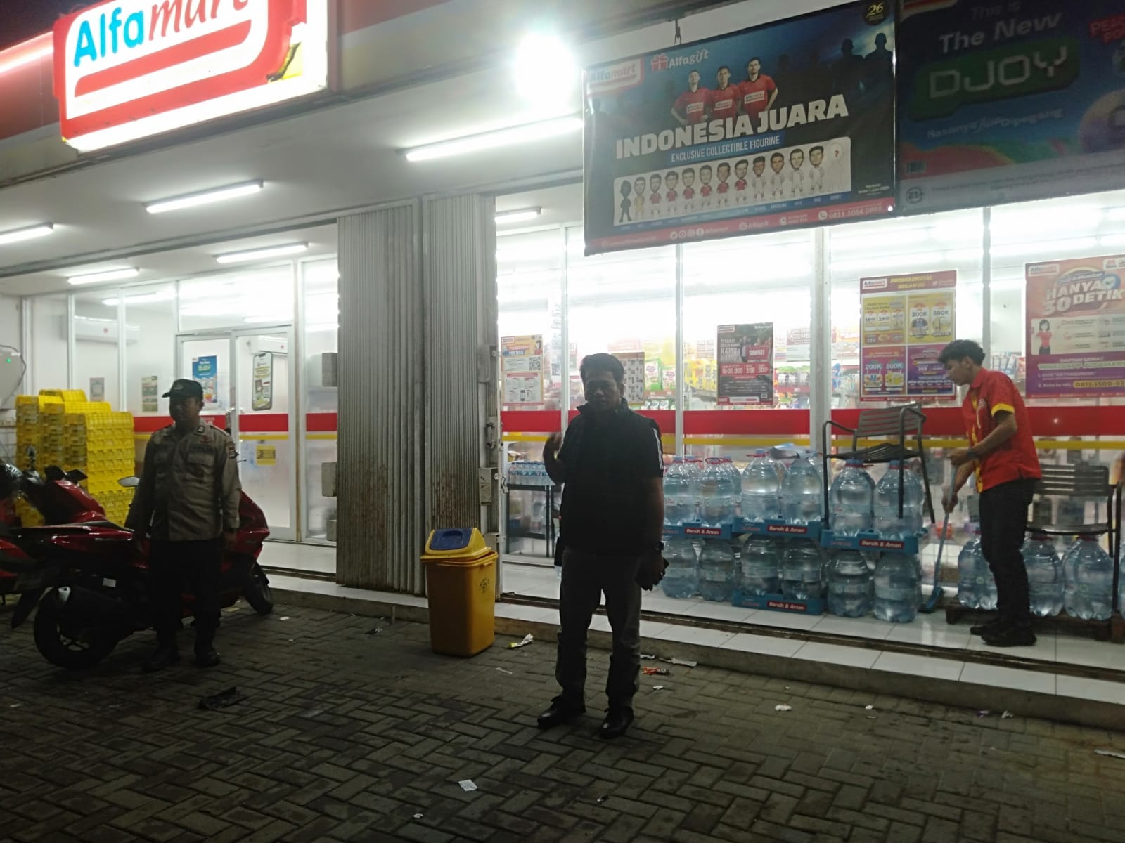 Antisipasi Kejahatan Jalanan, Kanit Reskrim Polsek Kresek Pimpin Patroli Malam di Gunung Kaler