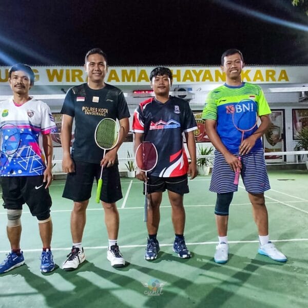 Ipda Purbawa Hadiri Laga Persahabatan PB Polsek Cikupa dan PB Senkom Tigaraksa