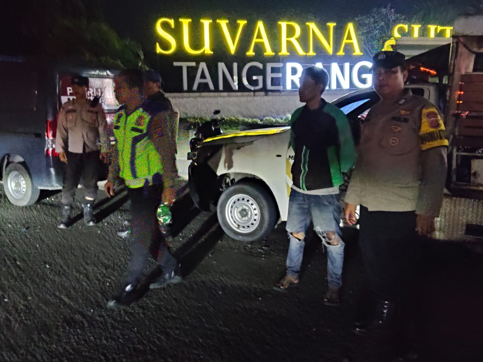 Polsek Cikupa Gelar Ops Cipkon, Patroli Mobile Antisipasi Guantibmas di Titik Rawan Polsek Cikupa Gelar Ops Cipkon, Patroli Mobile Antisipasi Guantibmas di Titik Rawan