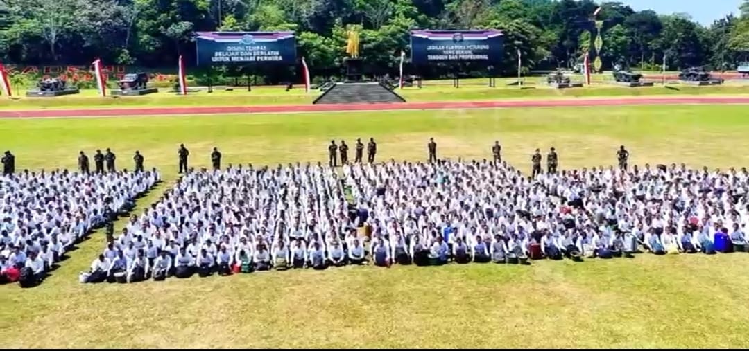 Alvaro Putra Asli Papua Lulus Taruna TNI-AKMIL 2025 : Membawa Pesan Cahaya Masa Depan Bangsa Dari Timur Indonesia