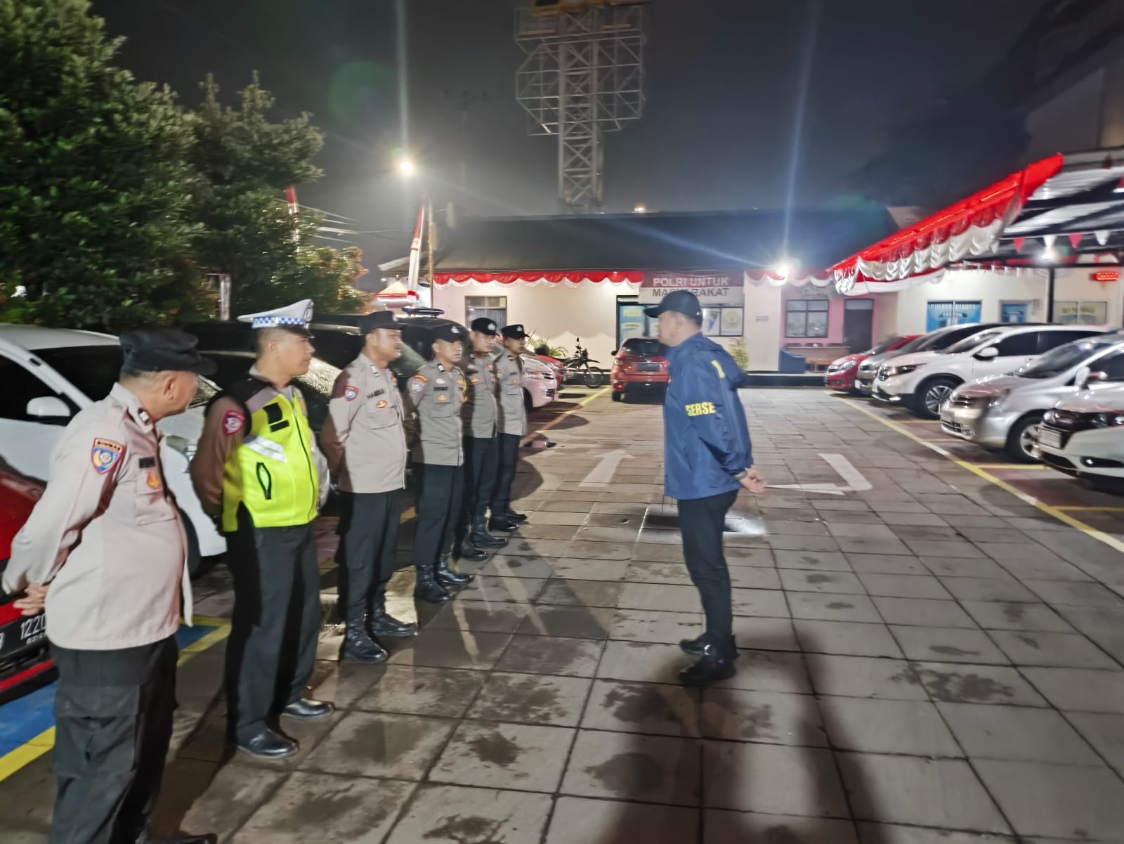 Antisipasi Gangguan Kamtibmas, Polsek Cikupa Gelar Ops Cipkon dan Patroli Malam Hari Antisipasi Gangguan Kamtibmas, Polsek Cikupa Gelar Ops Cipkon dan Patroli Malam Hari