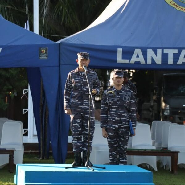 Danlantamal XIV Sorong Pimpin Sumpah dan Pakta Integritas Seleksi Calon Prajurit TNI AL 2025