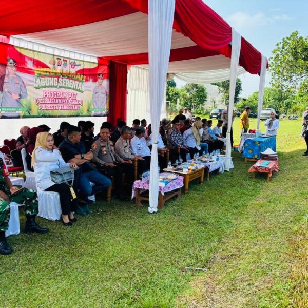 Polresta Tangerang Tanam Jagung Serentak Program (PAT)Dukung Swasembada Pangan Nasional