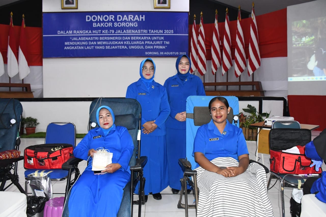 Wujud Nyata Kepedulian Sosial dan Kemanusiaan, Lantamal XIV Gelar Donor Darah Sambut HUT Jalasenastri Ke-79 Wujud Nyata Kepedulian Sosial dan Kemanusiaan, Lantamal XIV Gelar Donor Darah Sambut HUT Jalasenastri Ke-79