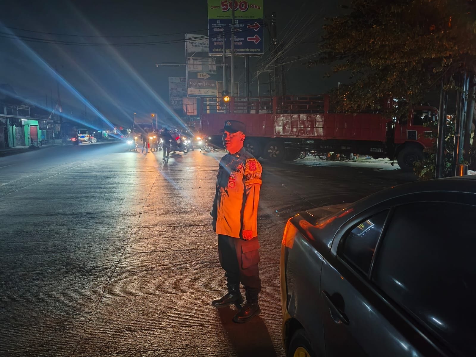 Patroli Preventif, Antisipasi Kejahatan Jalanan di Malam Hari, Polsek Balaraja Jaga Kamtibmas Patroli Preventif, Antisipasi Kejahatan Jalanan di Malam Hari, Polsek Balaraja Jaga Kamtibmas