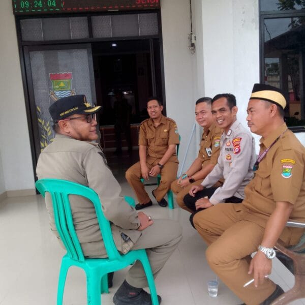 Polsek Kronjo Sambang Kasitrantib untuk Perkuat Sinergitas Jaga Kamtibmas