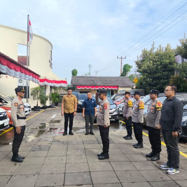 Polsek Cikupa Gelar Apel Pagi, Kapolsek Tekankan Disiplin dan Respon Cepat Aduan Masyarakat