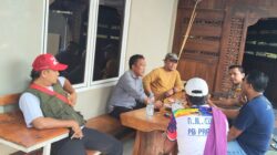 Bhabinkamtibmas Desa Bojong Sambang Warga, Tingkatkan Kedekatan Polri dengan Masyarakat