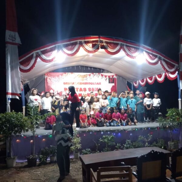 Semarakkan HUT RI Ke 80, Warga Dusun Sugeh Sukses Gelar Acara Pentas Seni