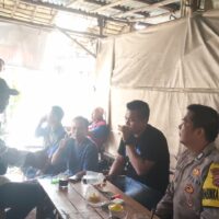 Bhabinkamtibmas Polsek Cikupa Sambang Warga Desa Bojong, Ajak Jaga Kamtibmas