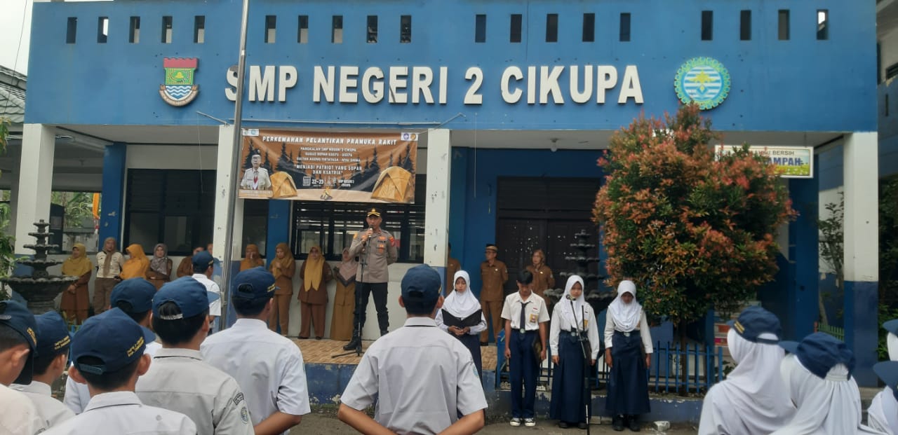Kapolsek Cikupa Jadi Irup Upacara Bendera di SMPN 2 Cikupa, Sampaikan Pesan Kamtibmas